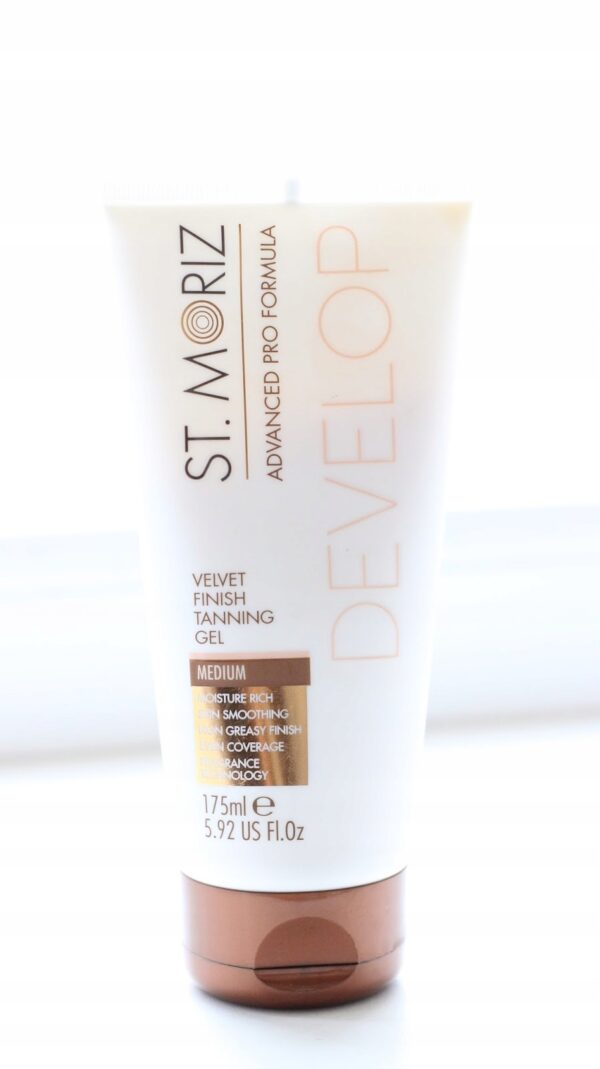 St.Moriz Medium Velvet Touch Tanning Gel - obrazek 2