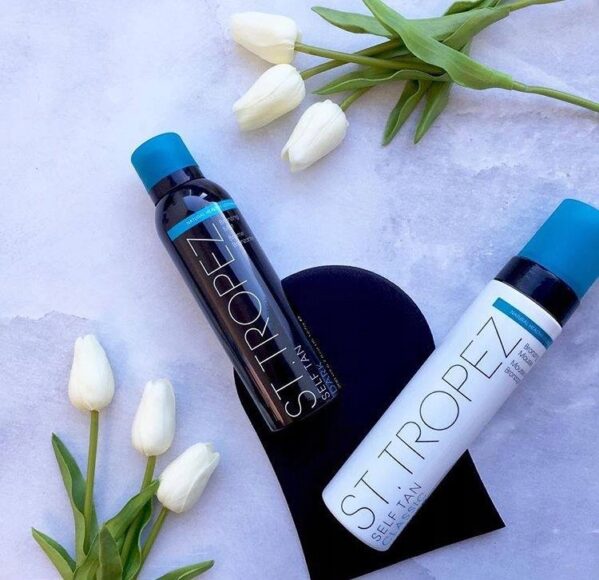 St.Tropez Self Tan Classic Mousse 120ml + Rękawica - obrazek 4