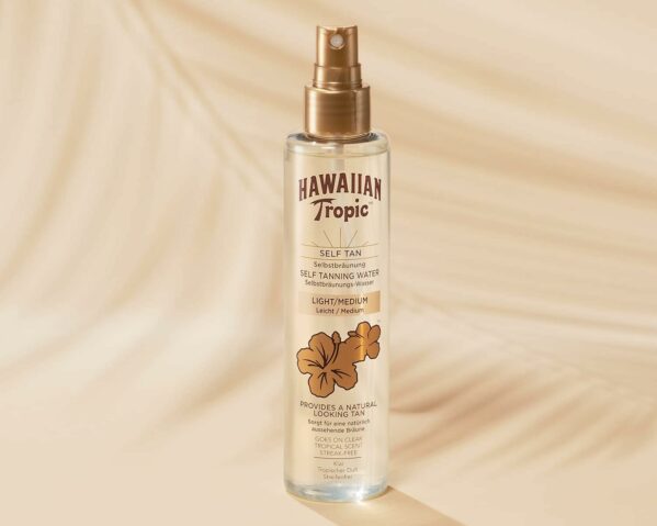 Hawaiian Tropic Self Tanning Water Light/Medium Woda Samoopalająca 190ml - obrazek 2