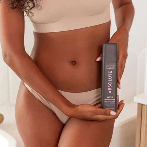 MineTan Absolute Ultra Dark Pianka Samoopalająca 200ml - obrazek 3