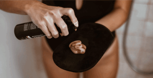 Byrokko Tan Mousse Dark Samoopalacz W Piance + Rękawica - obrazek 4
