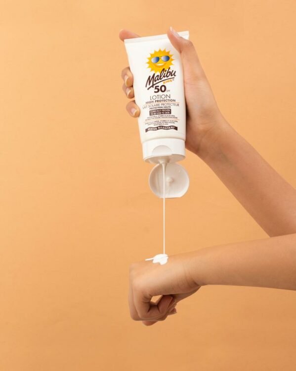 Malibu Kids Suncare Body Lotion SPF50 Balsam Do Opalania Dla Dzieci 150ml - obrazek 3